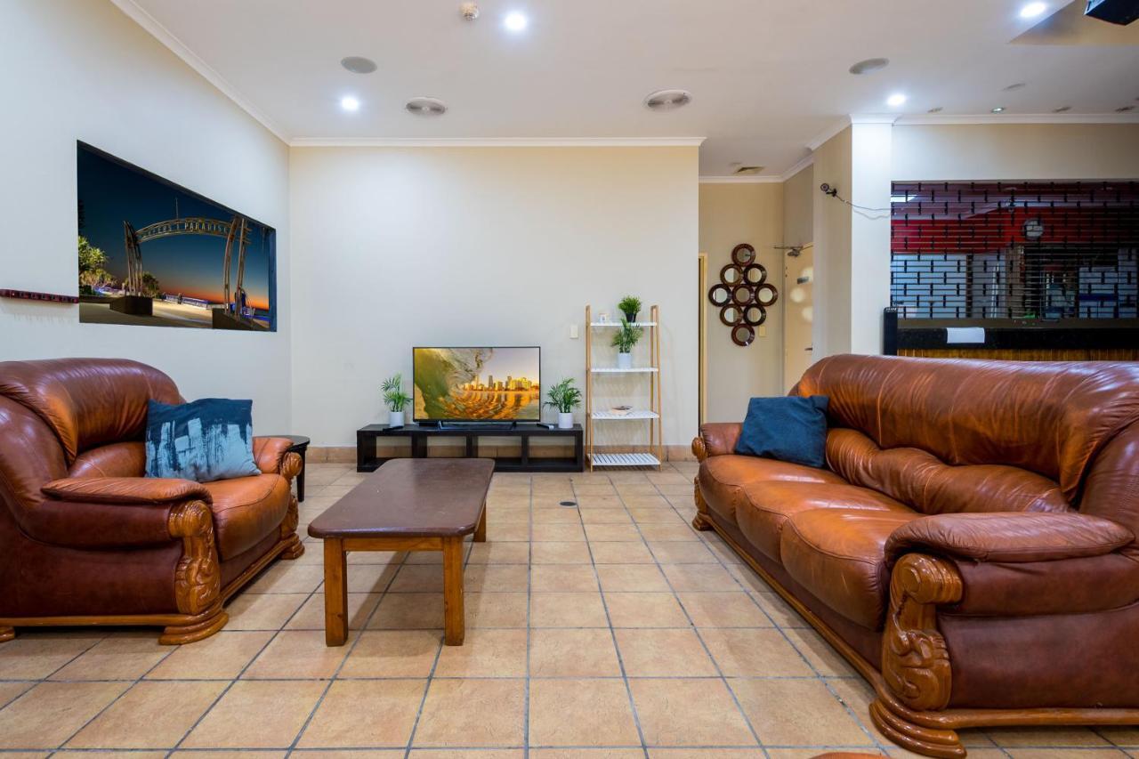 Gold Coast Hostel Ngoại thất bức ảnh